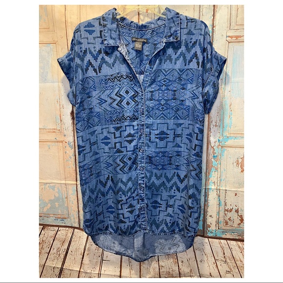 Chelsea & Theodore Tops - Chelsea & Theodore- Chambray Tribal Print Top